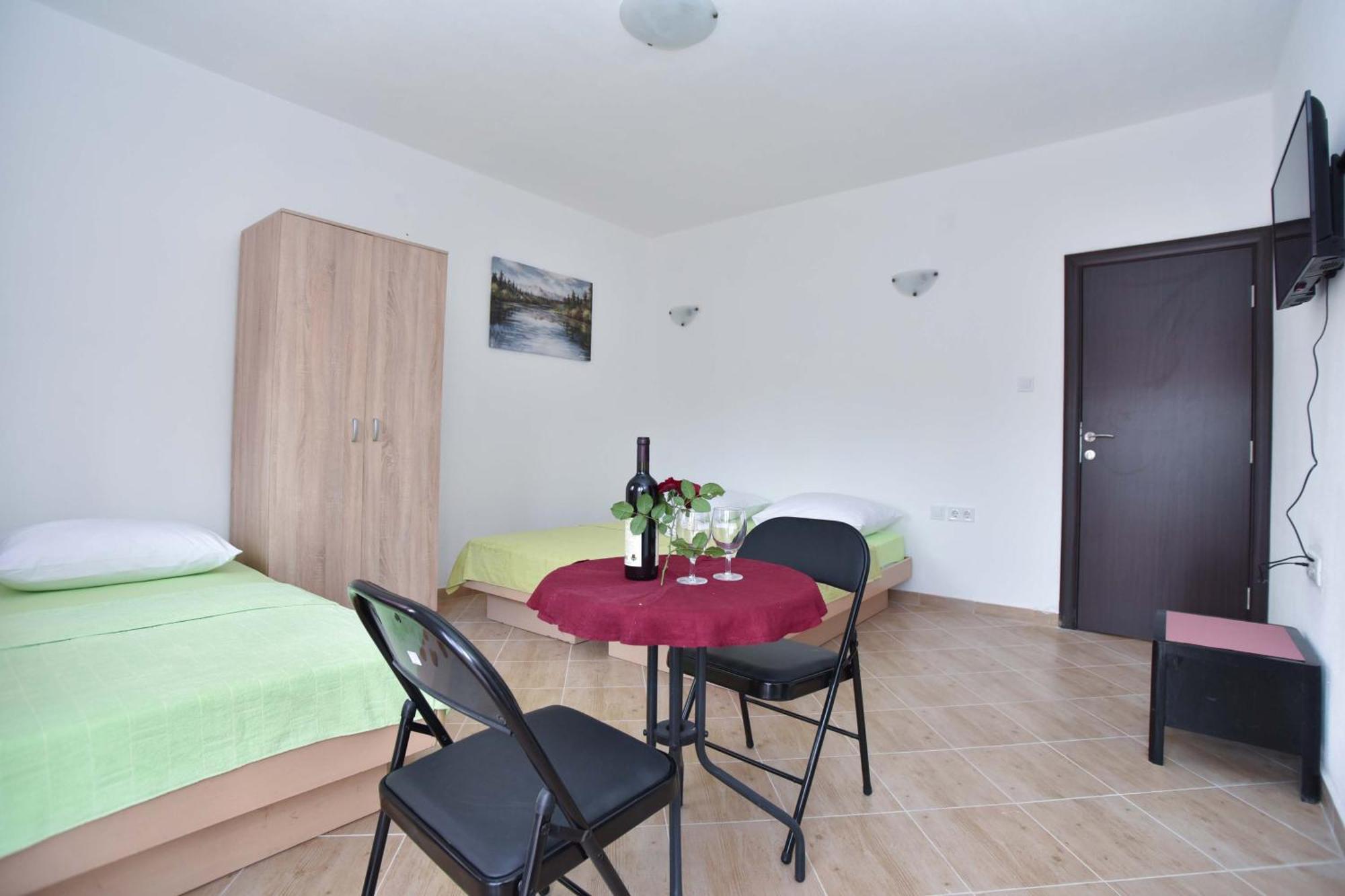 Apartment Mihovic - Jaz