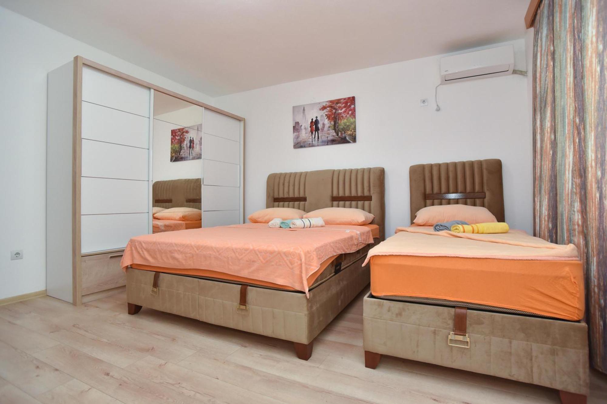 Apartment Mihovic - Jaz